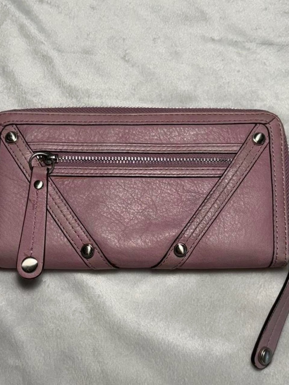 B Marowsky Stylish Dusty Purple Zip Wallet